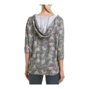 NWT Chaser 3/4 Sleeve Side Split  Pullover